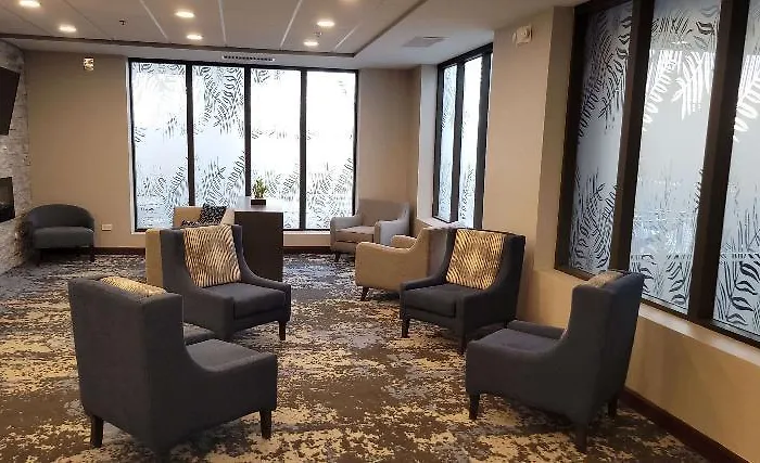 Western Chicago Southland 3* South Holland