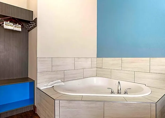 Hotel Western Chicago Southland South Holland