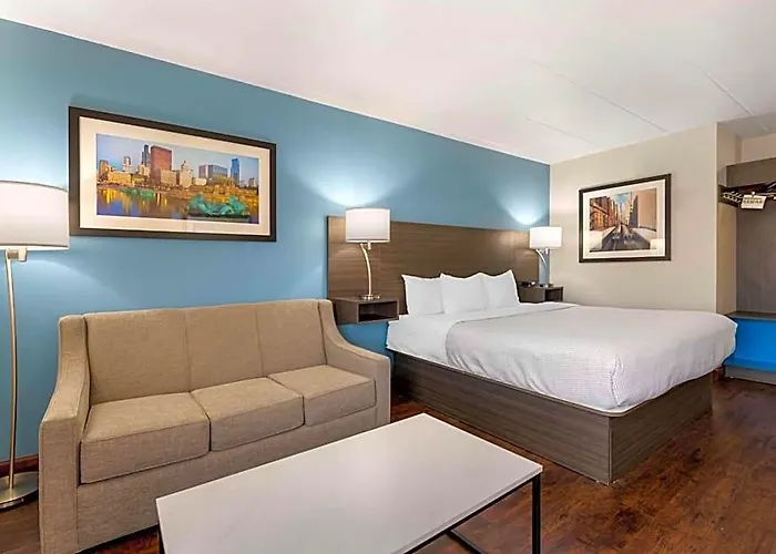 Hotel Western Chicago Southland 3*